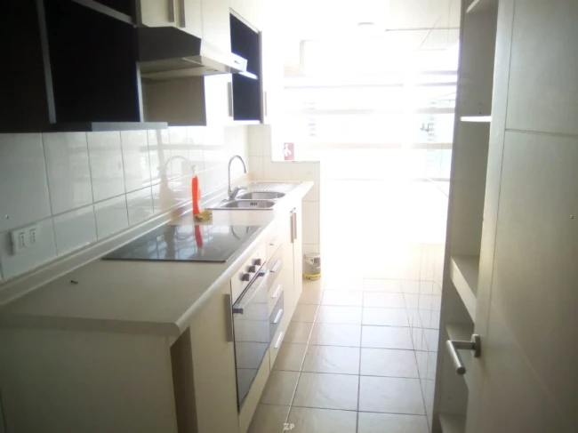 Departamento en Venta en La Florida | 3 Dormitorios, 2 Baños y Metro Vicente