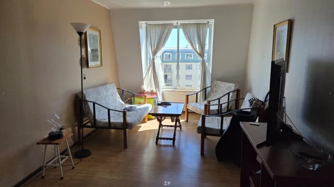 Departamento en Venta en La Florida | 3 Dormitorios, 1 Baño y Piscina