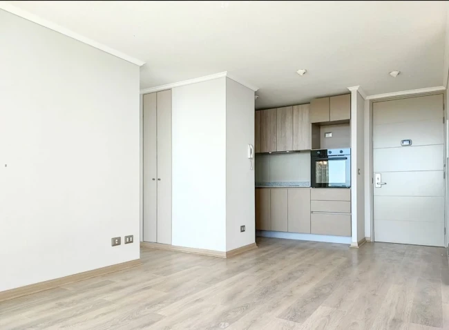 Departamento en Venta en La Florida | 2 Dormitorios, 2 Piscinas y Metro Mirador