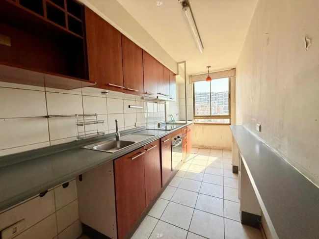 Departamento en Venta en La Florida | 3 Dormitorios, 2 Baños, Terraza y Vista