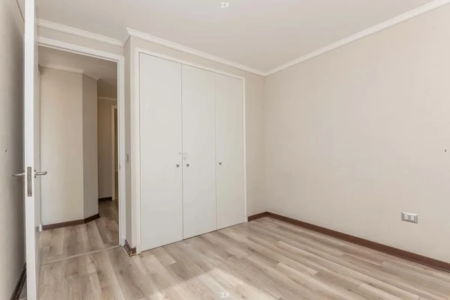 Departamento en Venta en La Florida | 2 Dormitorios, 2 Baños, Estacionamiento