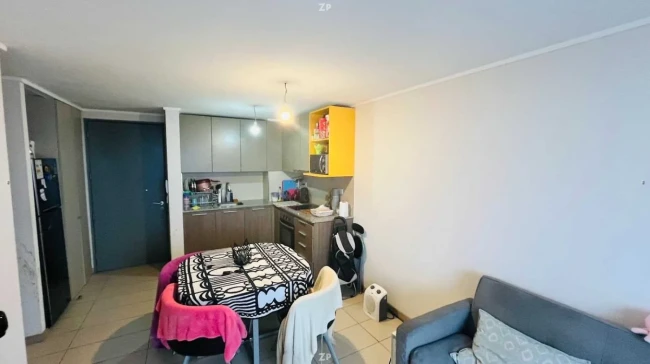 Departamento en Venta en La Florida | 2 Dormitorios, Terraza, Estacionamiento