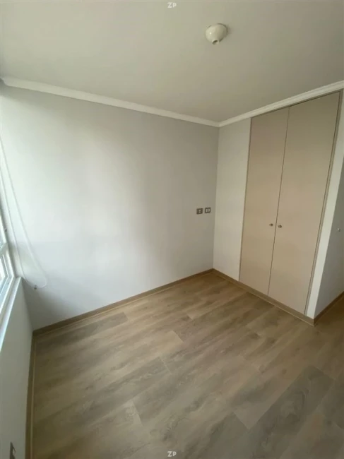 Departamento en Venta en La Florida | 2 Dormitorios, 2 Baños y Metro Mirador