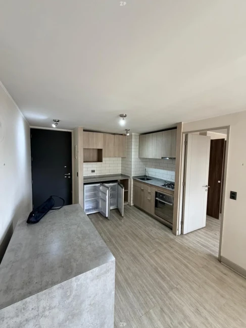Arriendo Departamento 1D/1B a pasos de Metro Vicente Valdés