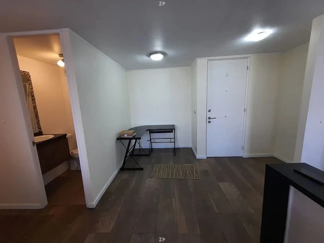 Departamento en Venta en La Florida | 3 Dormitorios, 2 Baños, Estacionamiento