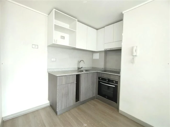 Departamento en Venta en La Florida | 2 Dormitorios, 2 Baños, Estacionamiento