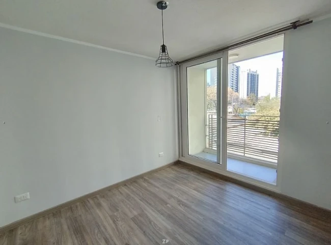 Departamento en Venta en La Florida | 2 Dormitorios, 2 Baños, Estacionamiento