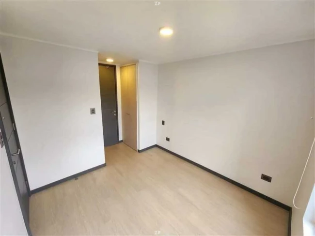 Departamento en Venta en La Florida | 1 Dormitorio, Estacionamiento