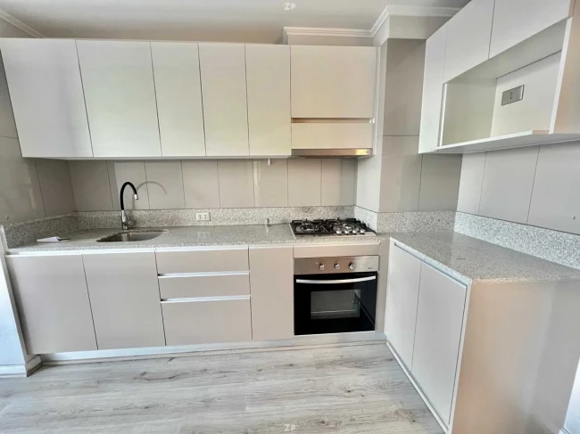 Departamento en Venta en La Florida | 2 Dormitorios, 2 Baños, Estacionamiento