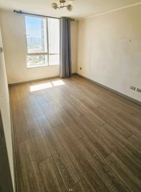 Departamento en Venta en La Florida | 2 Dormitorios, 2 Baños, Estacionamiento