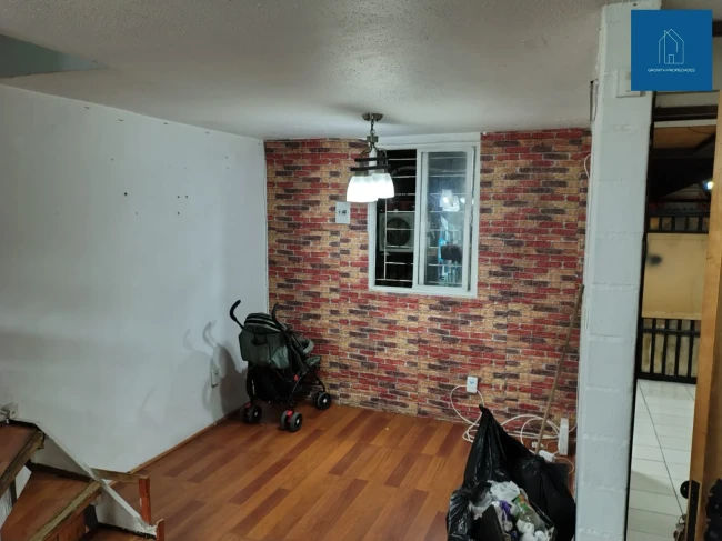 EN VENTA AMPLIADA CASA EN MAIPU !!