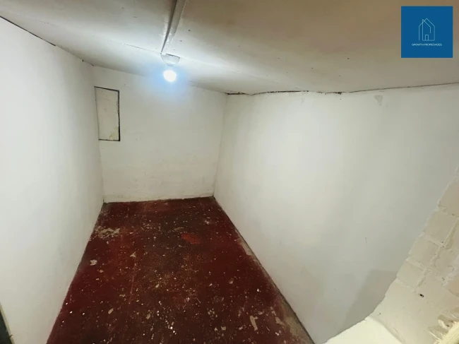 EN VENTA AMPLIO DEPTO EN VENTA EL BOSQUE 5H/1B !!