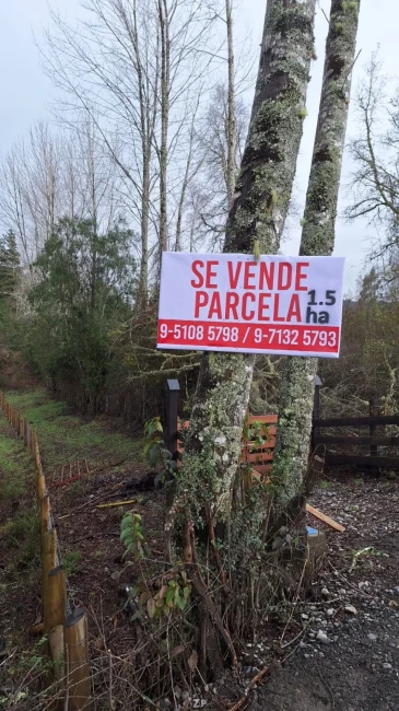 SE VENDE  TERRENO