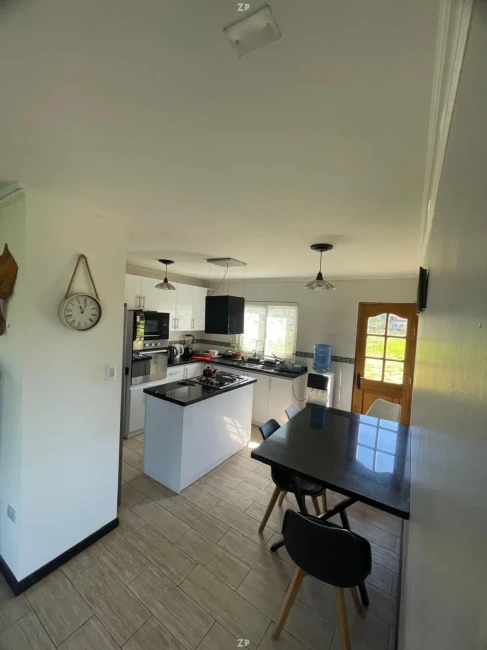 Arriendo de parcela con casa de 170 metros cuadrados