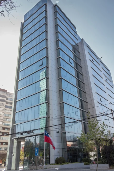 OFICINA EN ARRIENDO EN VITACURA – EXCELENTE UBICACIÓN PARQUE ARAUCO
