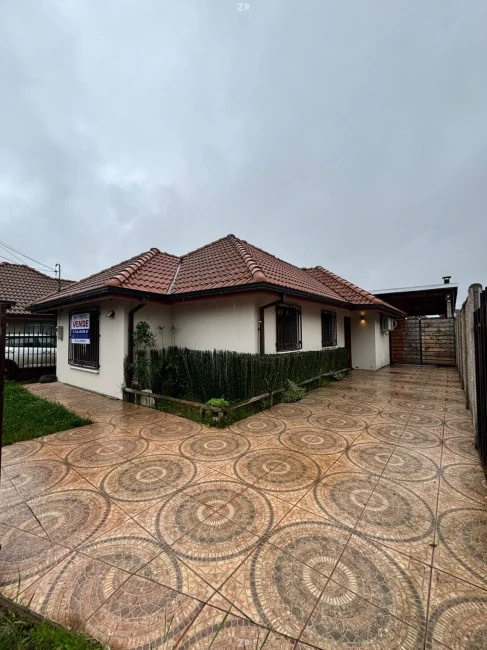 SE VENDE HERMOSA CASA 