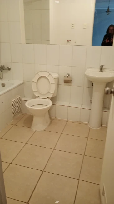 Arriendo un dormitorio 