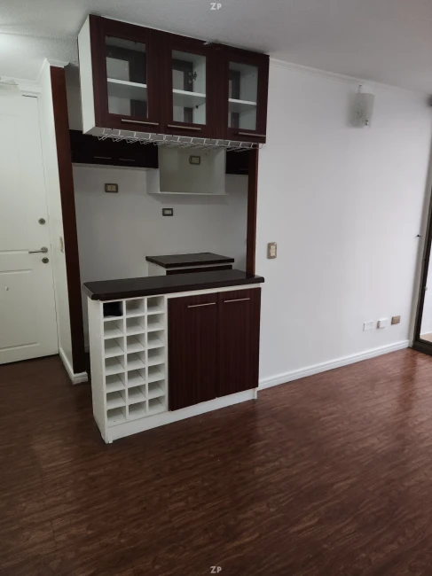 Arriendo departamento 2D/1B Independencia cerca metro Hospitales