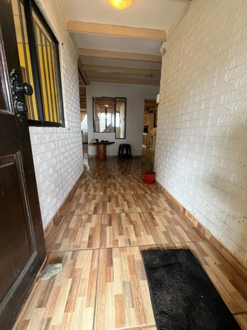 CASA EN REÑACA ALTO - OPORTUNIDA UNICA 