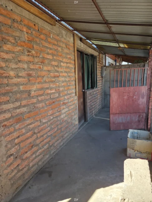 Casa en venta (requiere construccion)