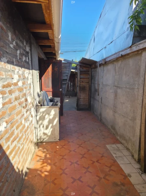 Casa en venta (requiere construccion)
