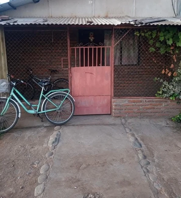 Casa en venta (requiere construccion)