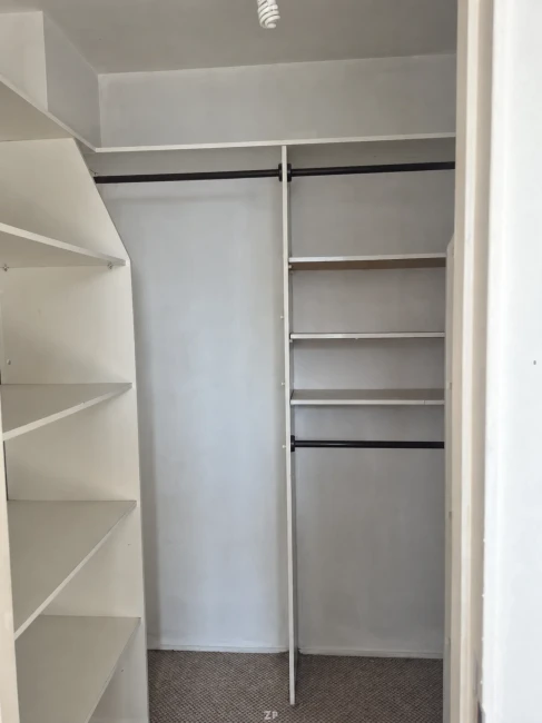  Arriendo departamento de 3 dormitorios y 2 baños con estacionamiento y bodega |
