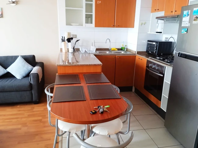 ARRIENDO EXCELENTE DEPARTAMENTO CON ESPECTACULAR VISTA A LA BAHÍA DE VALPARAÍSO