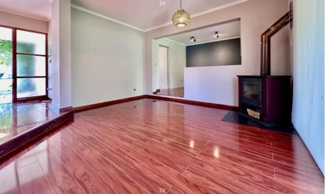Casa con piscina y quincho en Condominio El Golf - Rinconada