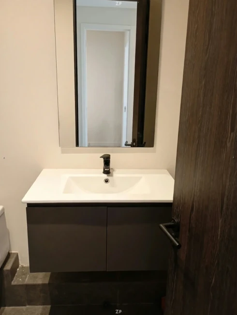 Su dueña vende hermoso y moderno loft cercano estación La Concepción V.Alemana