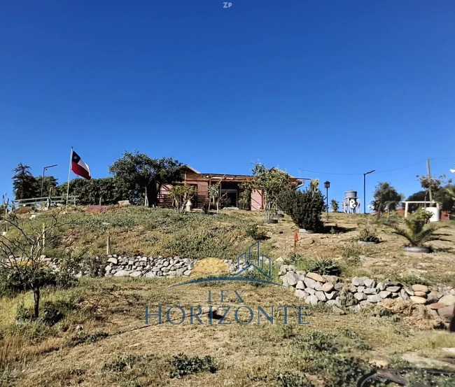 En venta Parcela de 7.400 m² con vivienda – La Serena