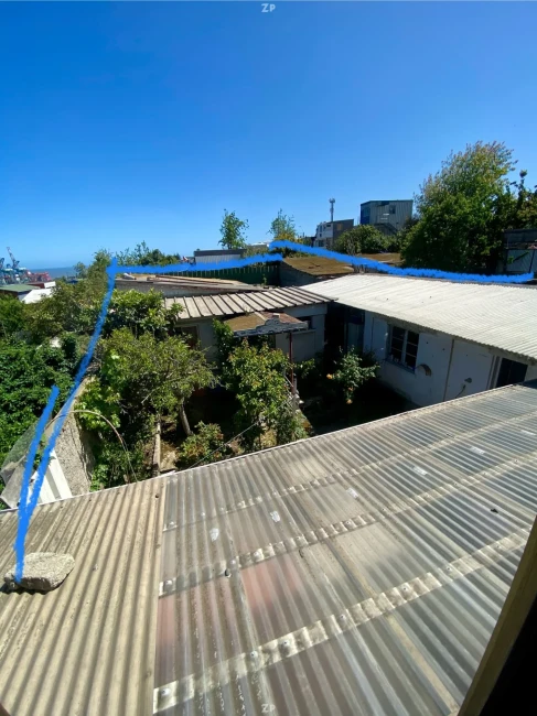 SE VENDE AMPLIA PROPIEDAD CON 2 CASAS – SAN ANTONIO