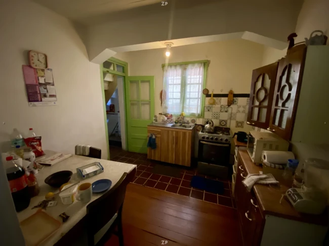 SE VENDE AMPLIA PROPIEDAD CON 2 CASAS – SAN ANTONIO