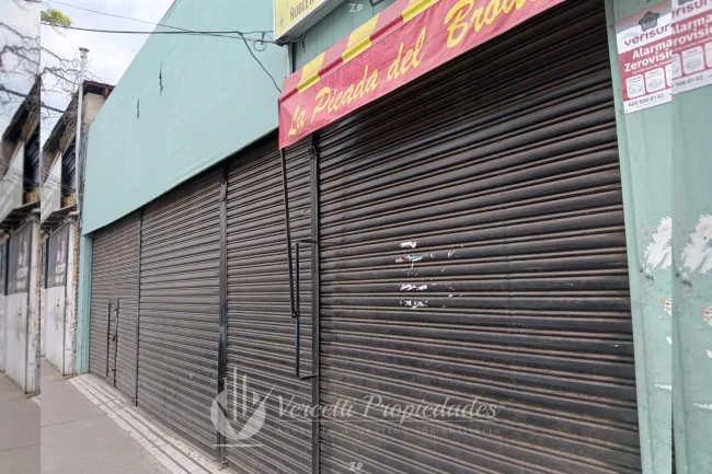 ¡Oportunidad de Negocio! Gran Local Comercial con céntrica ubicación