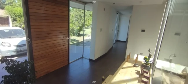 Casa Mediterránea en Parcelación Exclusiva – Isla de Maipo.