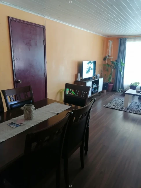 CASA CON LOCAL COMERCIAL EN MACHALÍ — $200.000.000