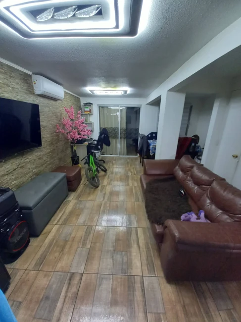 Casa En Venta A Pasos Del Metro Lo Cruzat 4d/3b