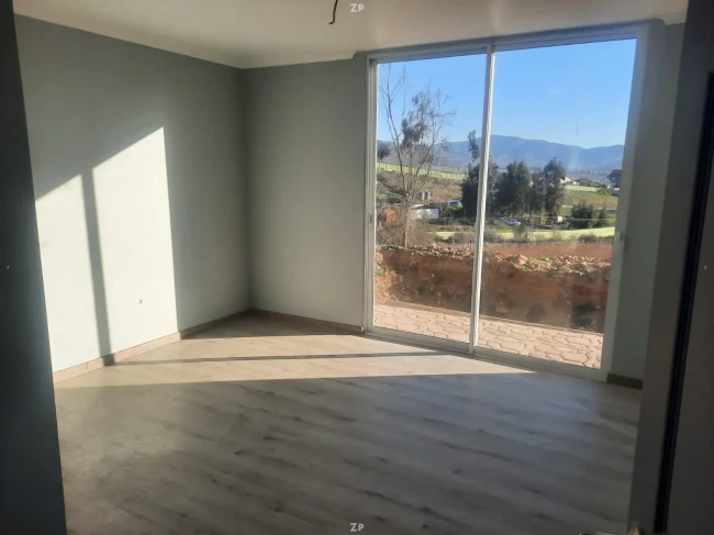Casa nueva 181 m² con piscina en parcela de 5.322 m² – La Serena