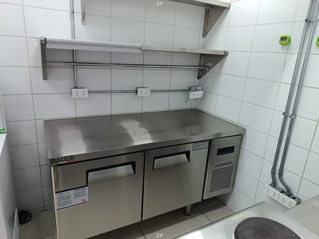 Venta derecho a llave local comida rápida comuna de Santiago