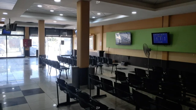 Local comercial en arriendo frente a Mall Arauco Maipú