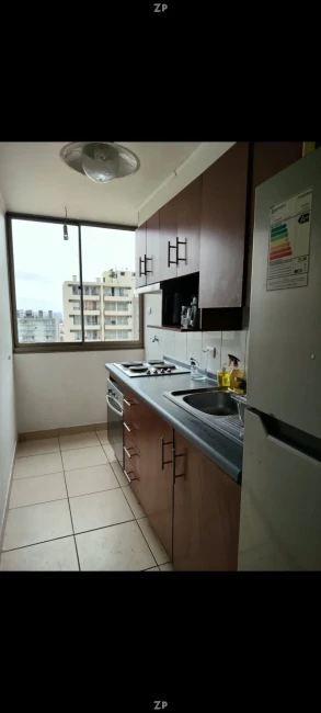 Amplio departamento amoblado 3D + 2B con estacionamiento
