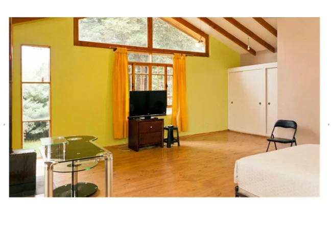 Casa con piscina, terreno 5.000 mt2 año corrido 