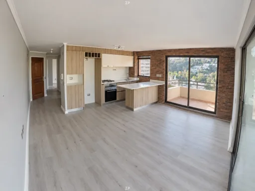 Arriendo espectacular departamento en El Golf / Plaza Perú – Las Condes | 32 UF