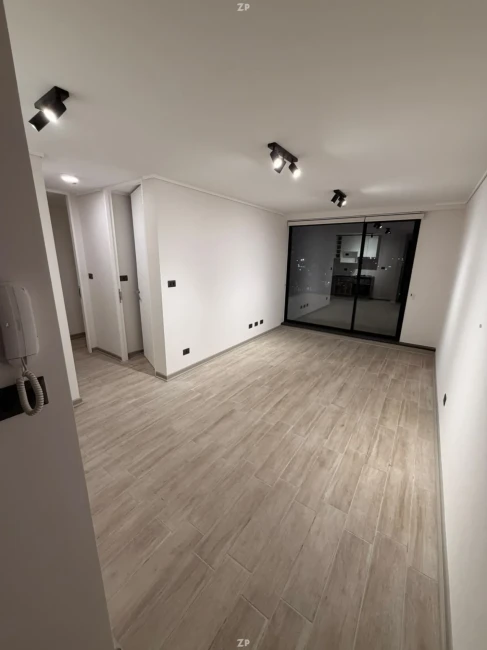Depto nuevo en arriendo en Concepción, Heras con Tucapel. Excelente conectividad