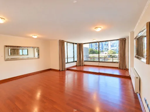 ARRIENDO LAS CONDES | 117 M² · 3D + SERVICIO · 2 ESTACIONAMIENTOS + BODEGA